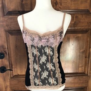 Camisole with lace